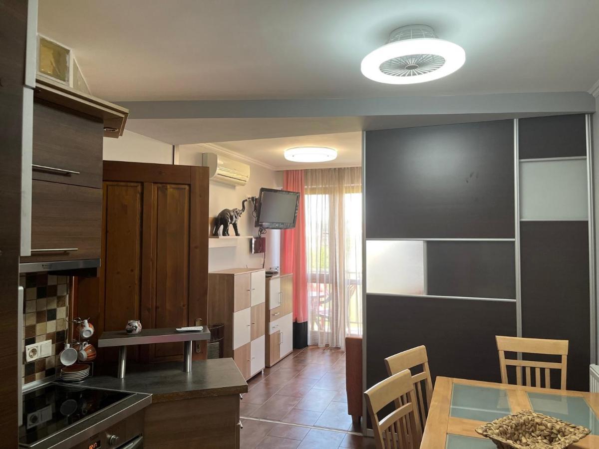 Brookforest Family Apartman Hajdúszoboszló Exteriör bild