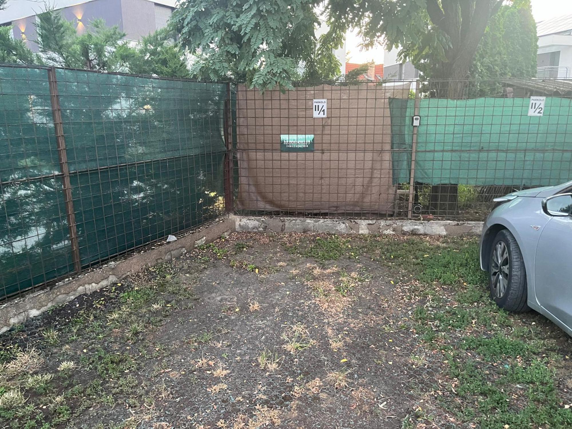 Brookforest Family Apartman Hajdúszoboszló Exteriör bild